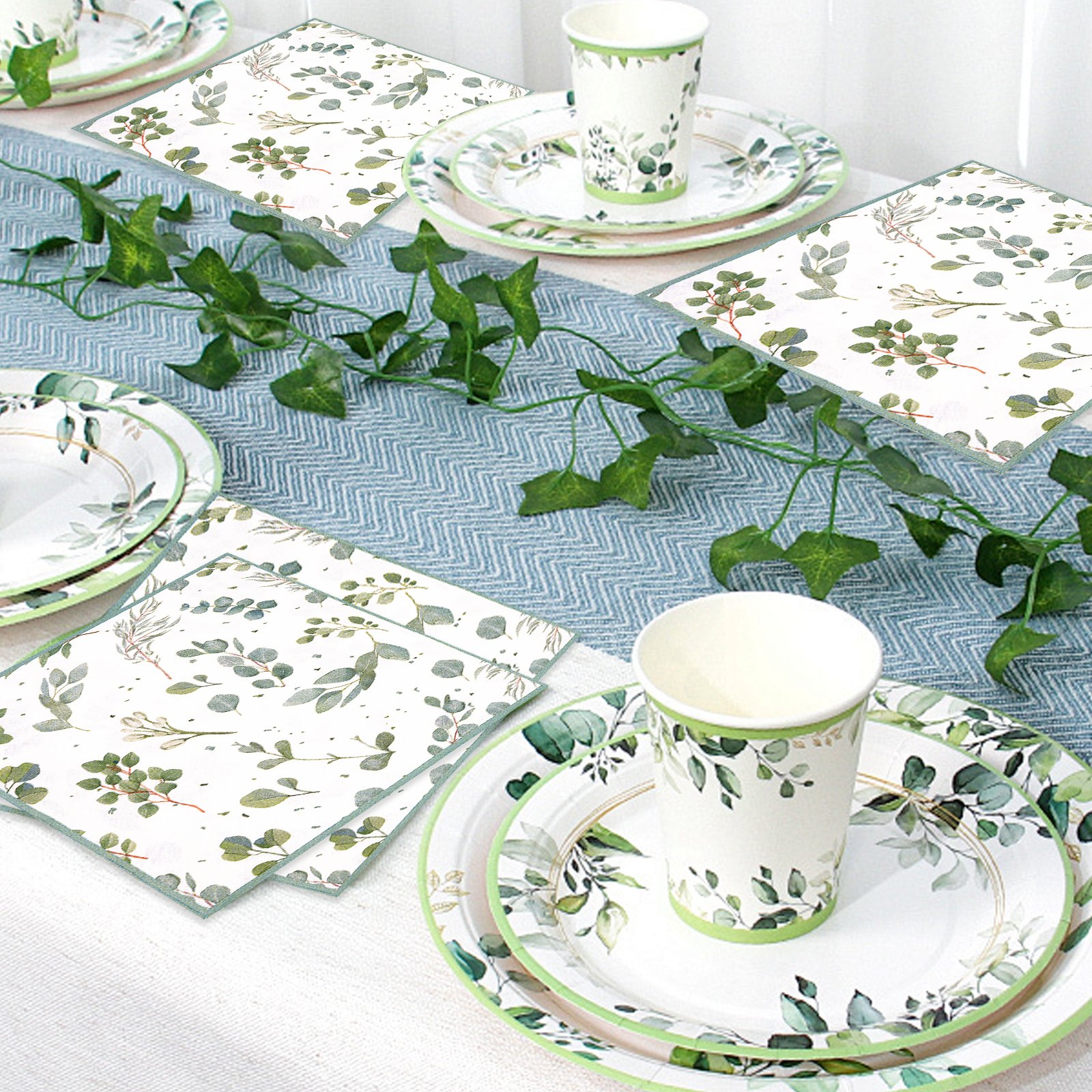 Tranquil Green Leaf napkin Featuring Delicate Foliage Motif Patterns - immagine 6