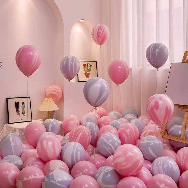 Agate cloud balloons