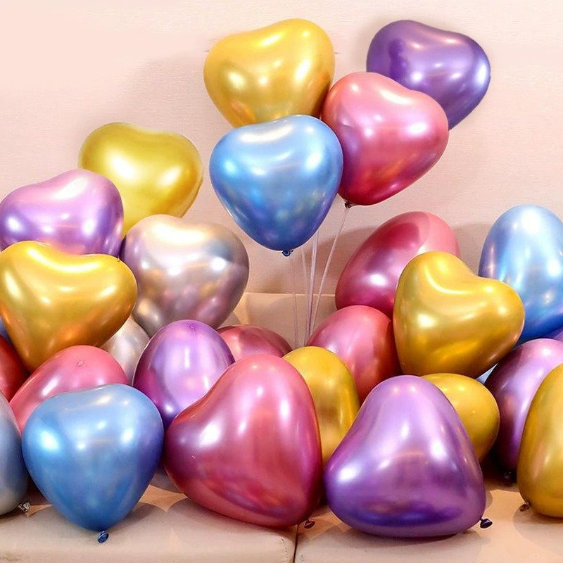 Love Metallic balloons