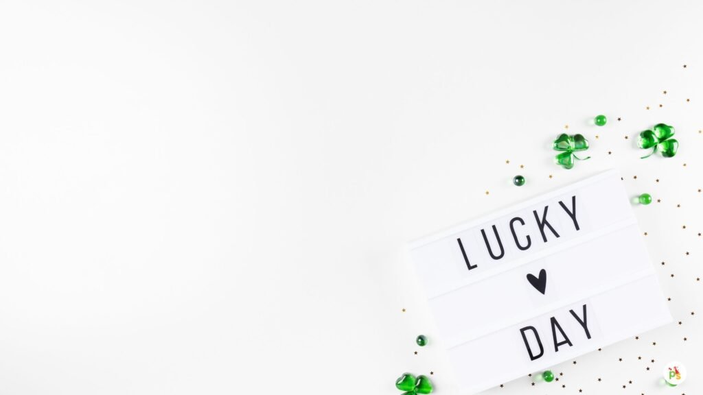 Lucky Clover Banner